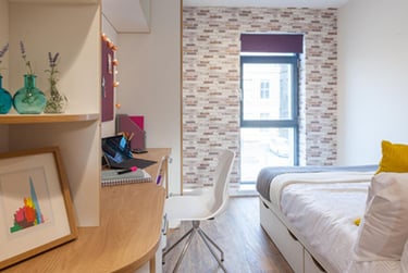 En Suite Classic - Image 5